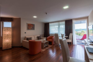 Sobe s jacuzziem i termalnom vodom - Krapinske Toplice - Villa Magdalena